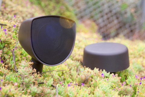 what-you-need-for-the-perfect-outdoor-av-system-2