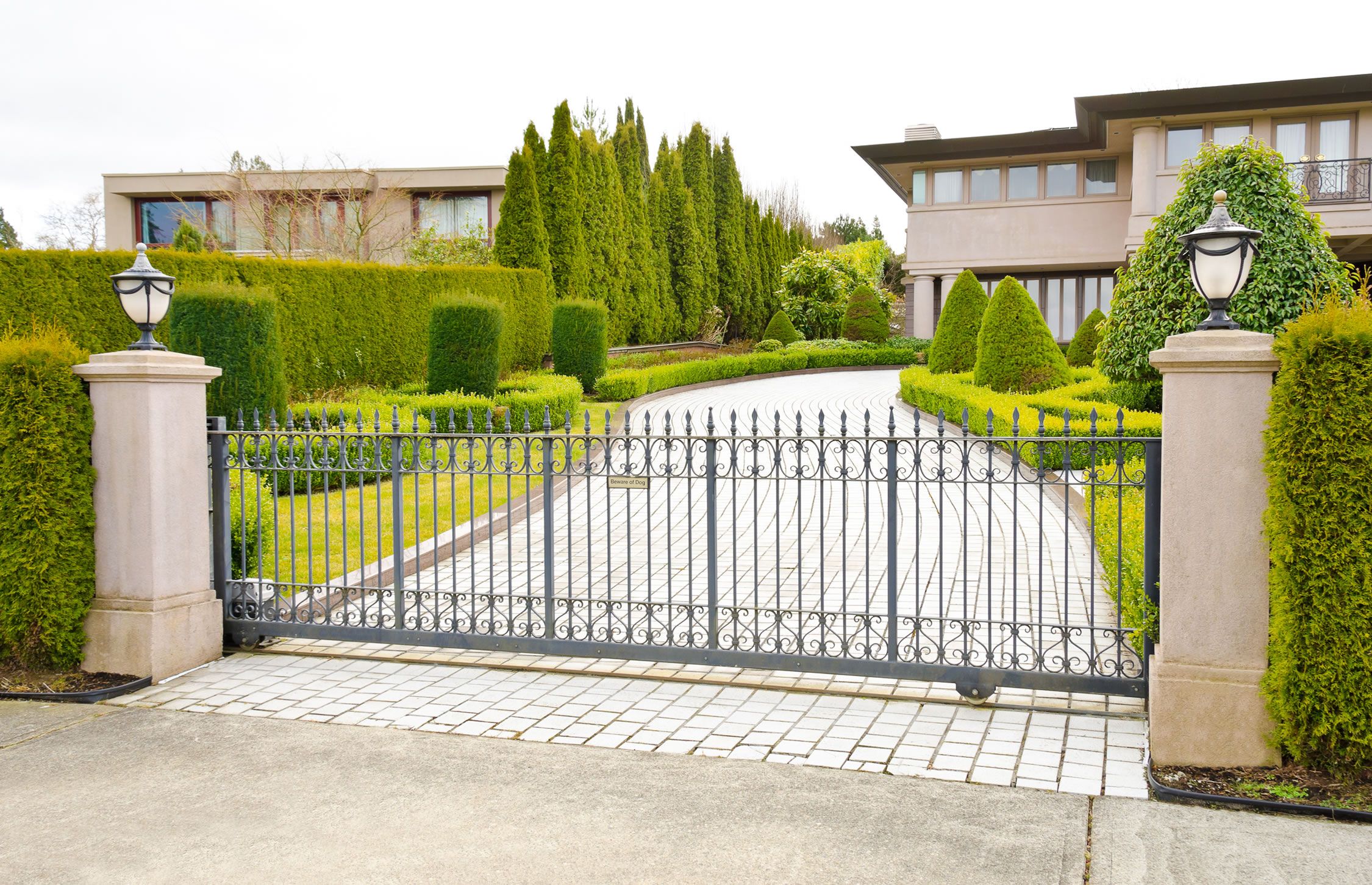 gate